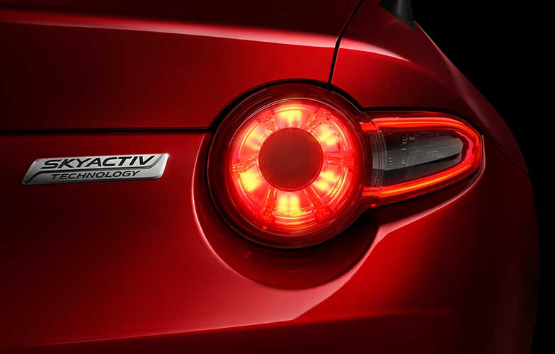 2016-Mazda-MX-5-Miata-01